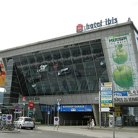 Ibis Hotell 3*